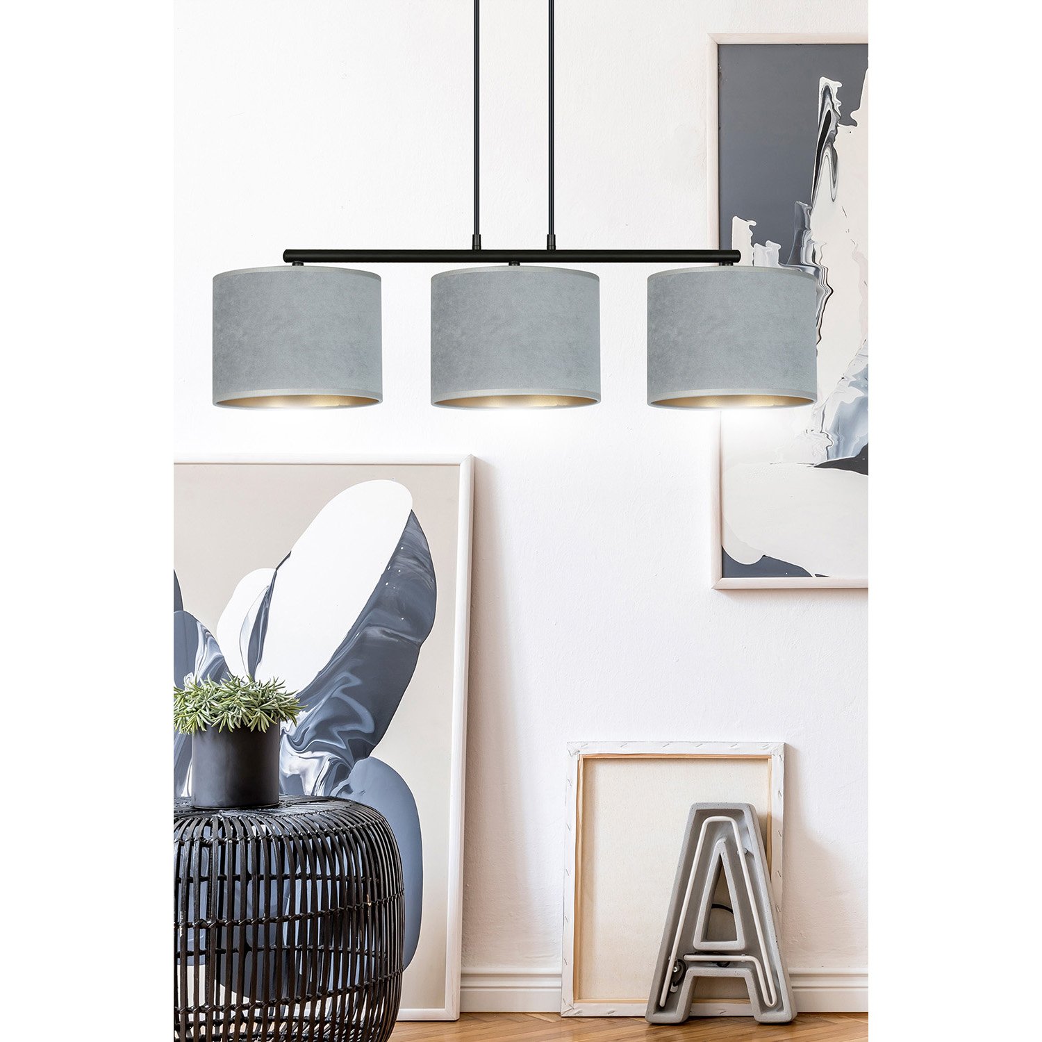 Lampadario 3 Luci Vinayaka In Acciaio Nero E Paralumi In Tessuto Grigio 1050/3