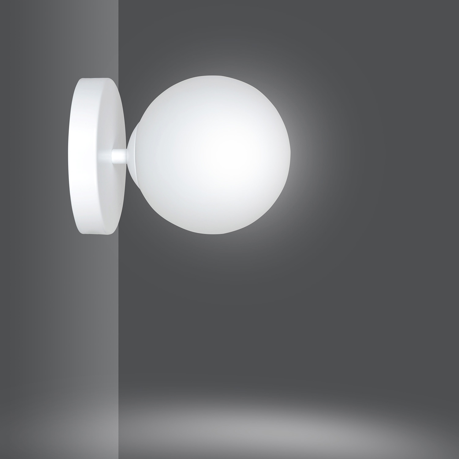 Applique 1 Luce Ramachandra Acciaio Bianco A Bracci E Sfera In Vetro Opalino 1031/K1
