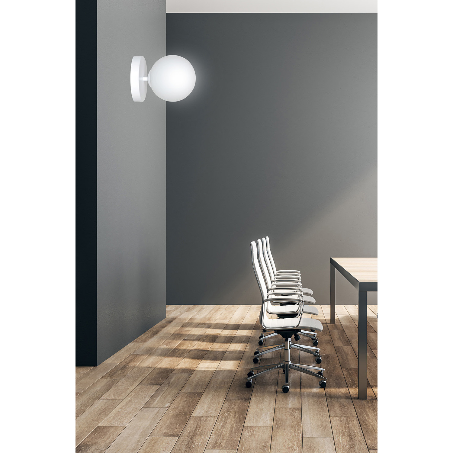 Applique 1 Luce Ramachandra Acciaio Bianco A Bracci E Sfera In Vetro Opalino 1031/K1