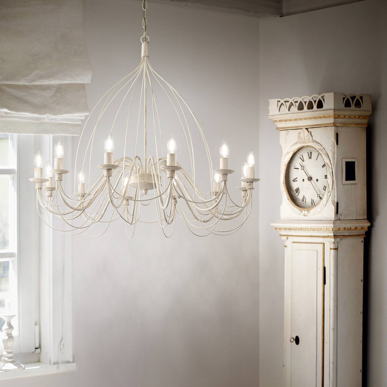 Lampadario Shabby Chic-Provenzale Corte Metallo Bianco 12 Luci E14 097664