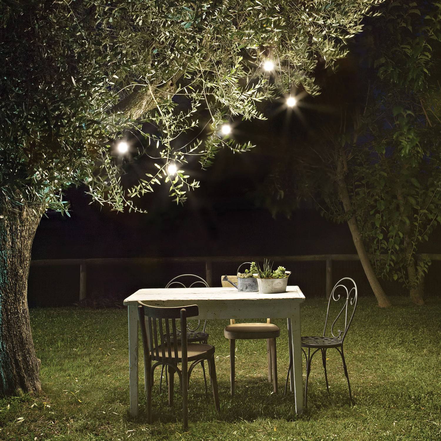 Catena Luminosa Fiesta Materie Plastiche Nero 5 Luci E27 159836