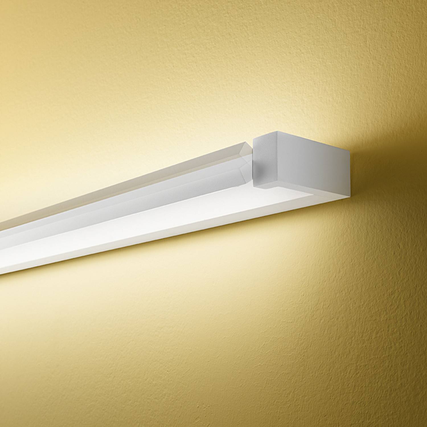 Applique Moderna Sway Metallo Bianco Acrilico Led 35W 3000K 6634BCT