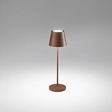 Lampada Tavolo Esterno Moderna Diva Alluminio Ruggine Led 1,5W 3000K Lampada Tavolo Esterno Moderna Diva Alluminio Ruggine Led 1,5W 3000K