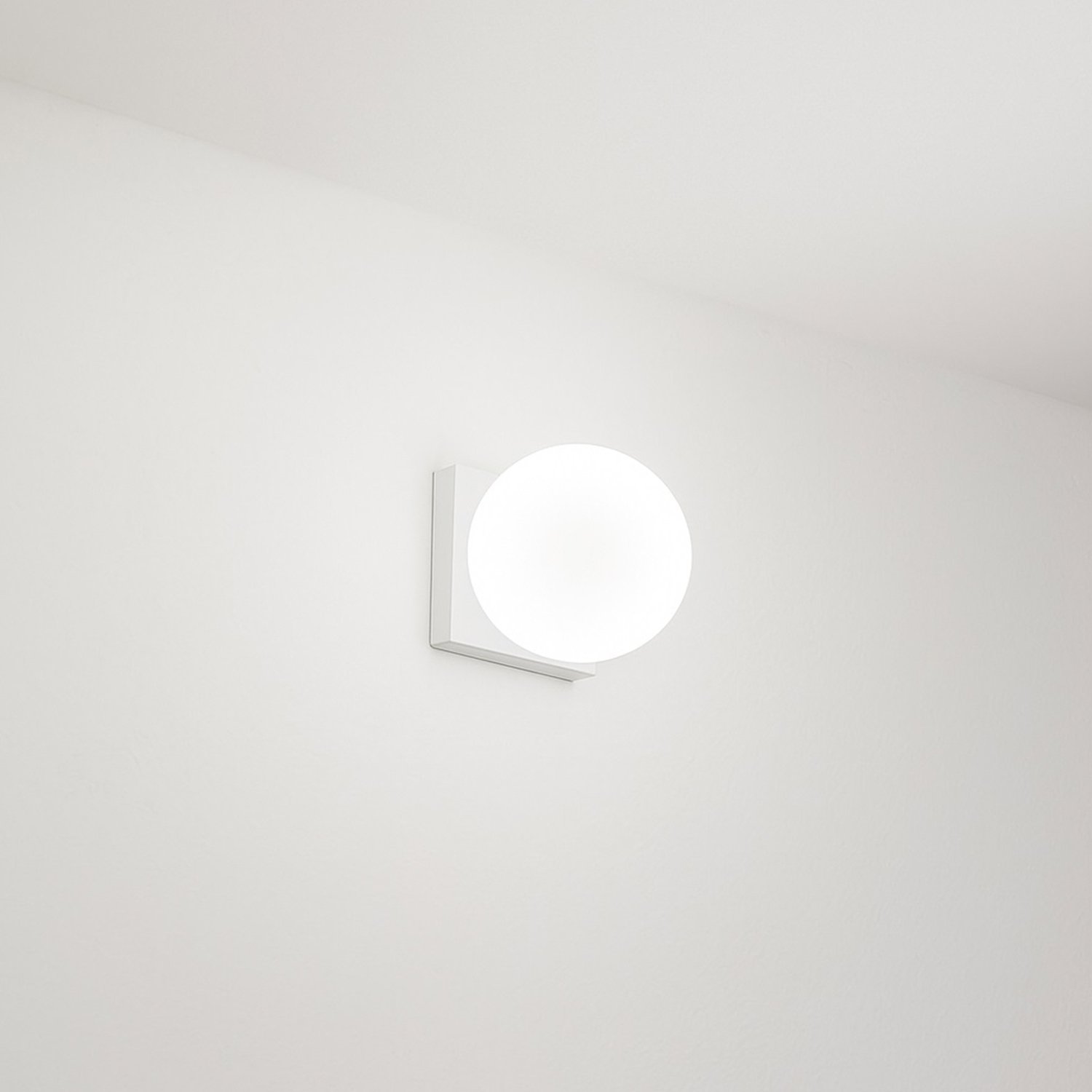 Plafoniera Moderna Dot Metallo Bianco Opaco Led 8W Ip40 8376BLC