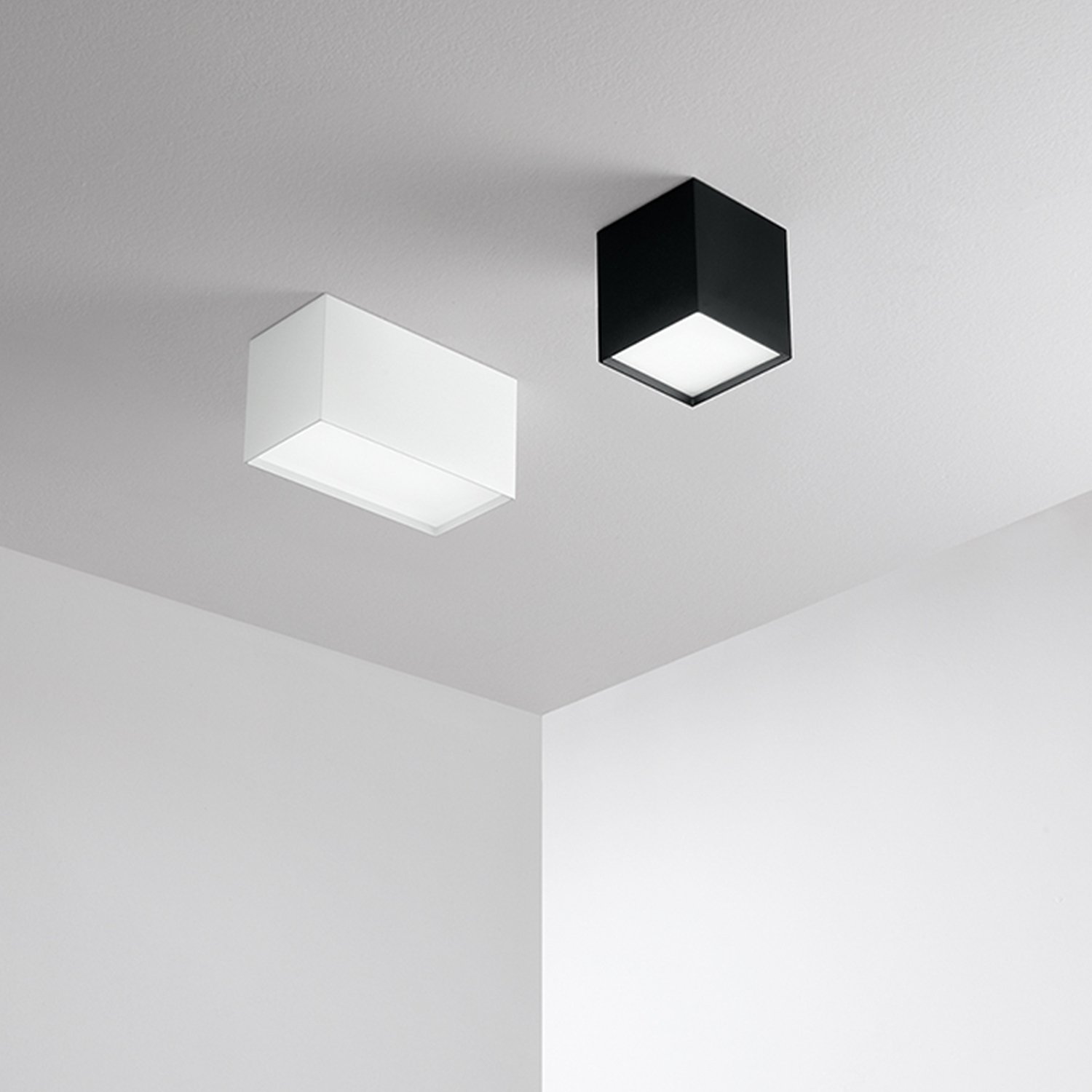 Plafoniera Moderna Tric Metallo Bianco Led 20W 3000K Ip20 8572BLC