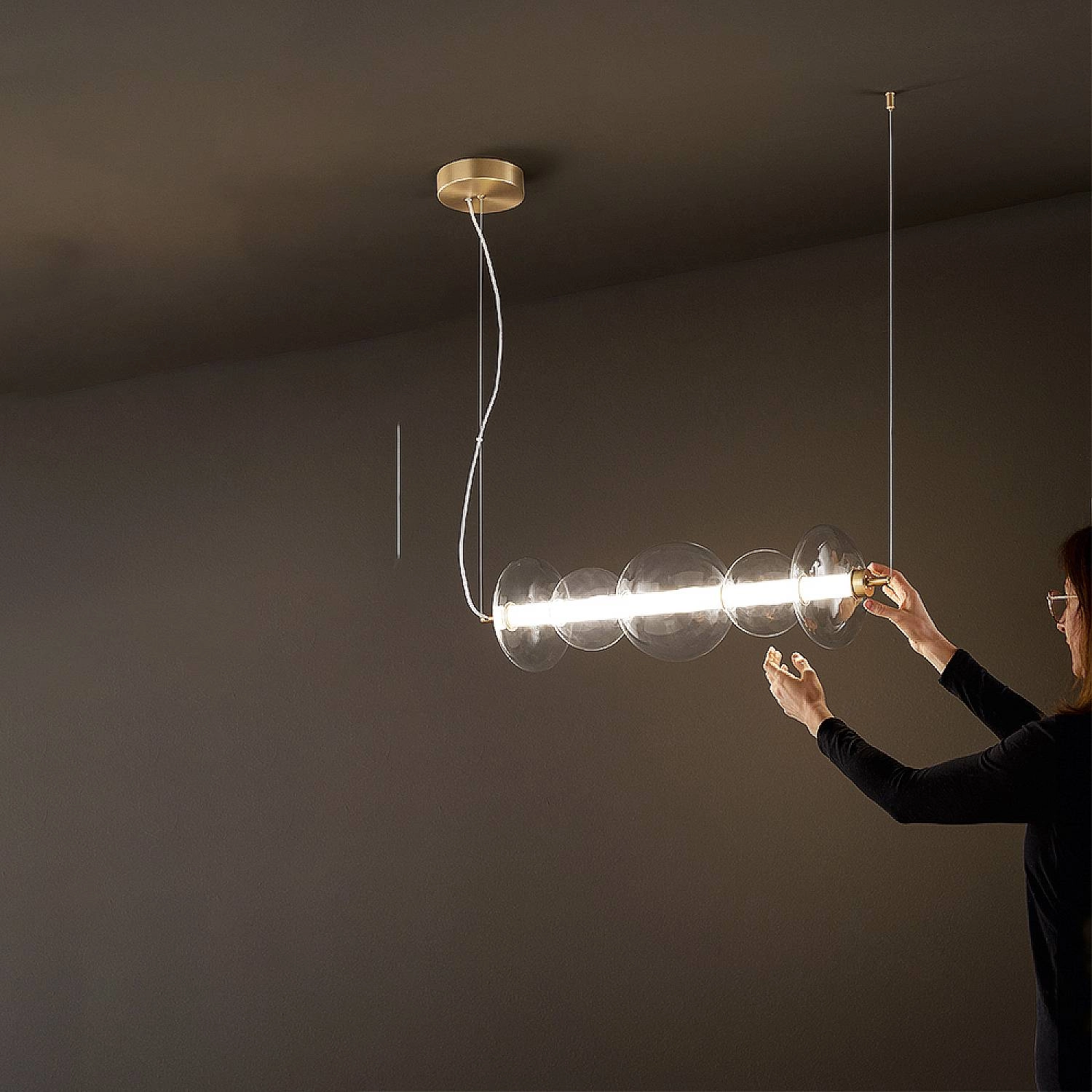 Sospensione Contemporanea Bubbles Alluminio Oro Vetro Trasparente Led 38W 3000K 8163TRLC