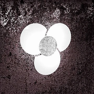 Applique Contemporanea Clover Metallo Foglia Argento Vetro Bianco 3 Luci E27