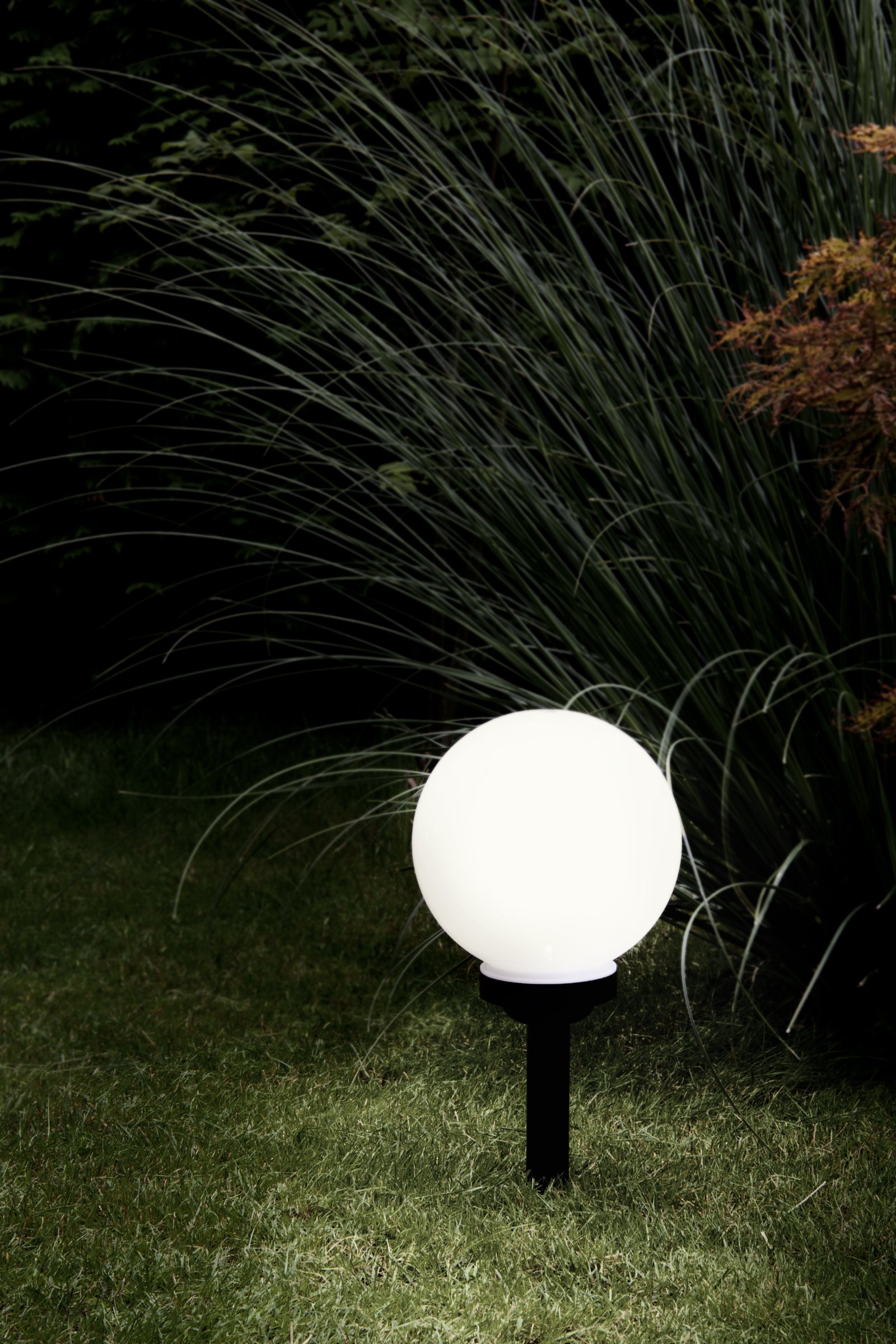 Esterno Solare Moderno Puglia Plastiche Nere Bianco Led 0,2W Ip44 Small 22442