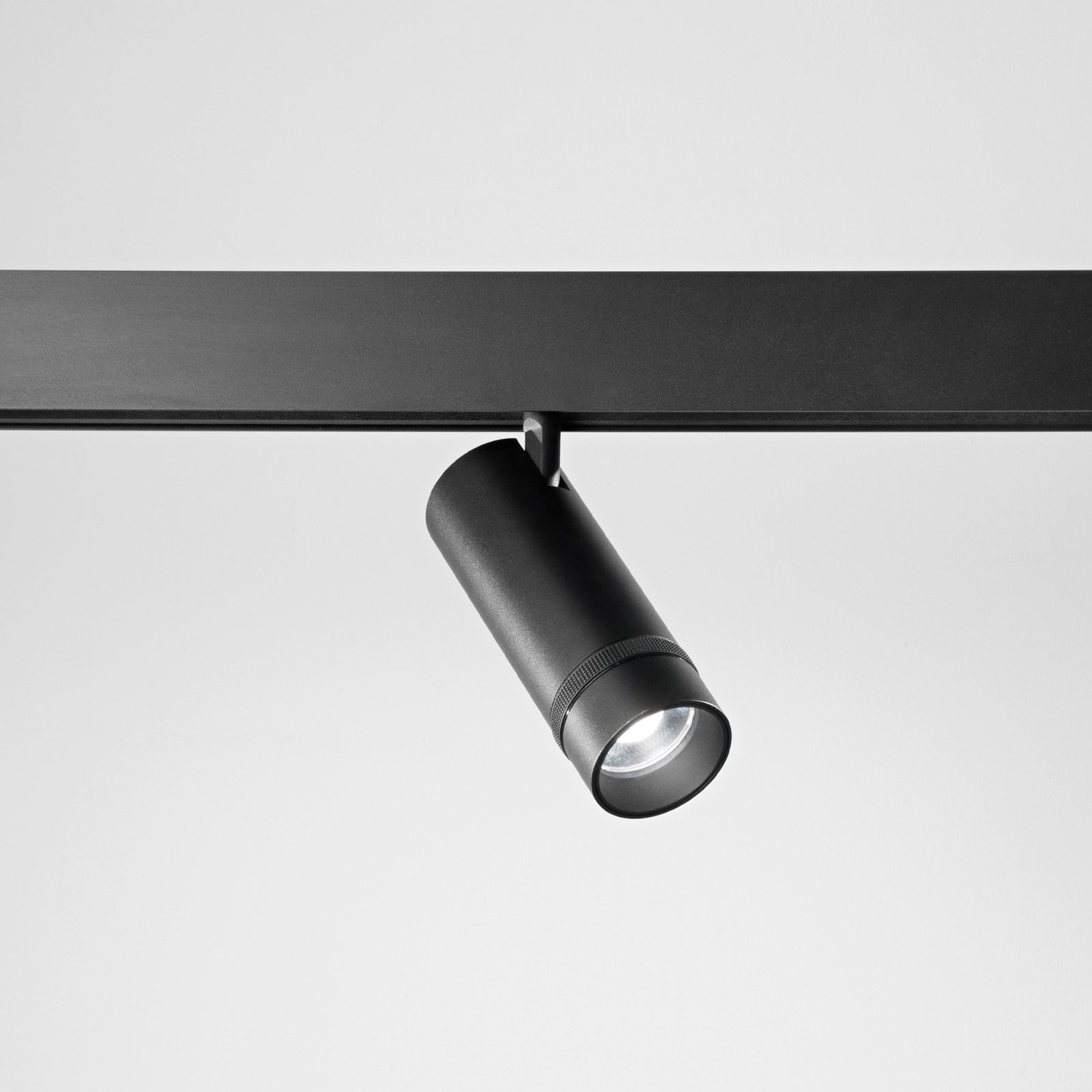 Faretto Ego 1 Luce Led Integrato Nero 10W Ip20 340197