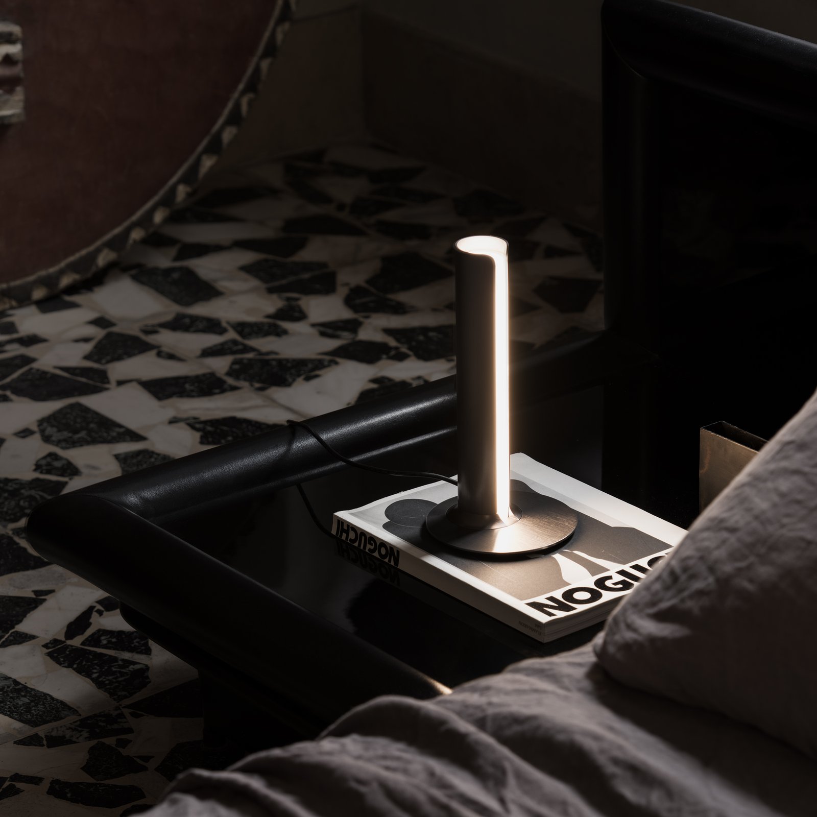 Lampada Da Tavolo Dorica 1 Luce Led Integrato Blu 366104