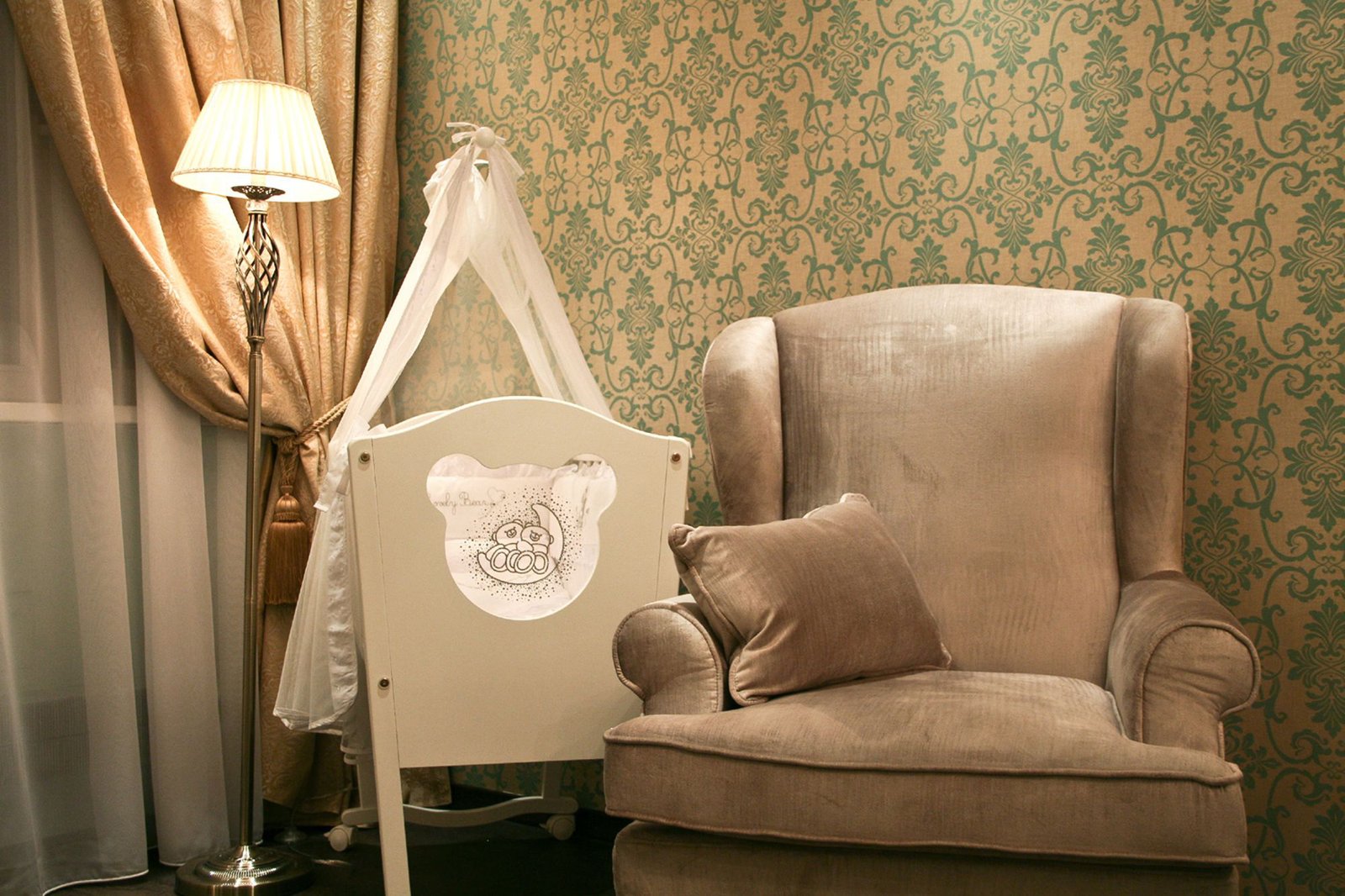 Piantana Shabby Chic Grace Metallo Ottone 1 Luce Diffusore Organza Beige RC247-FL-01-R
