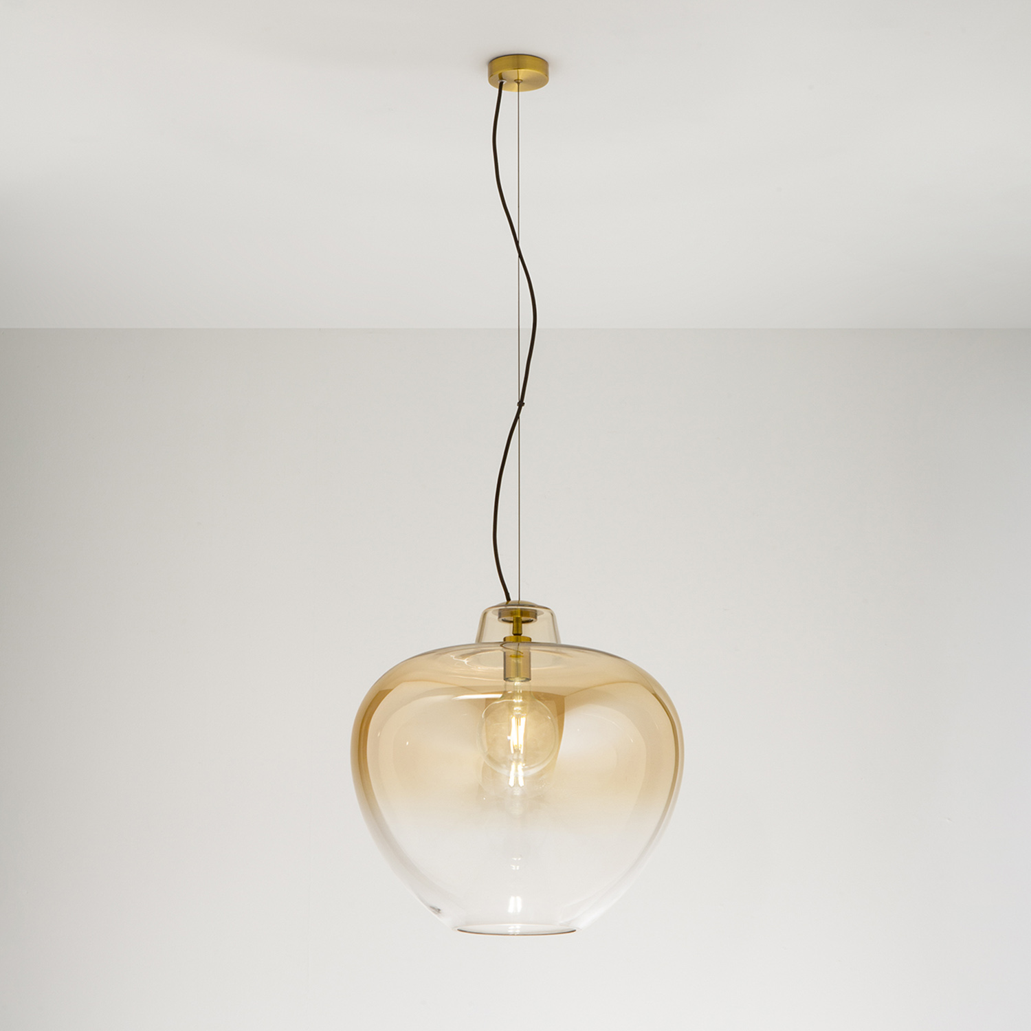 Sospensione Contemporanea Big Bowl Metallo Ottone Vetro Ambra 1 Luce E27