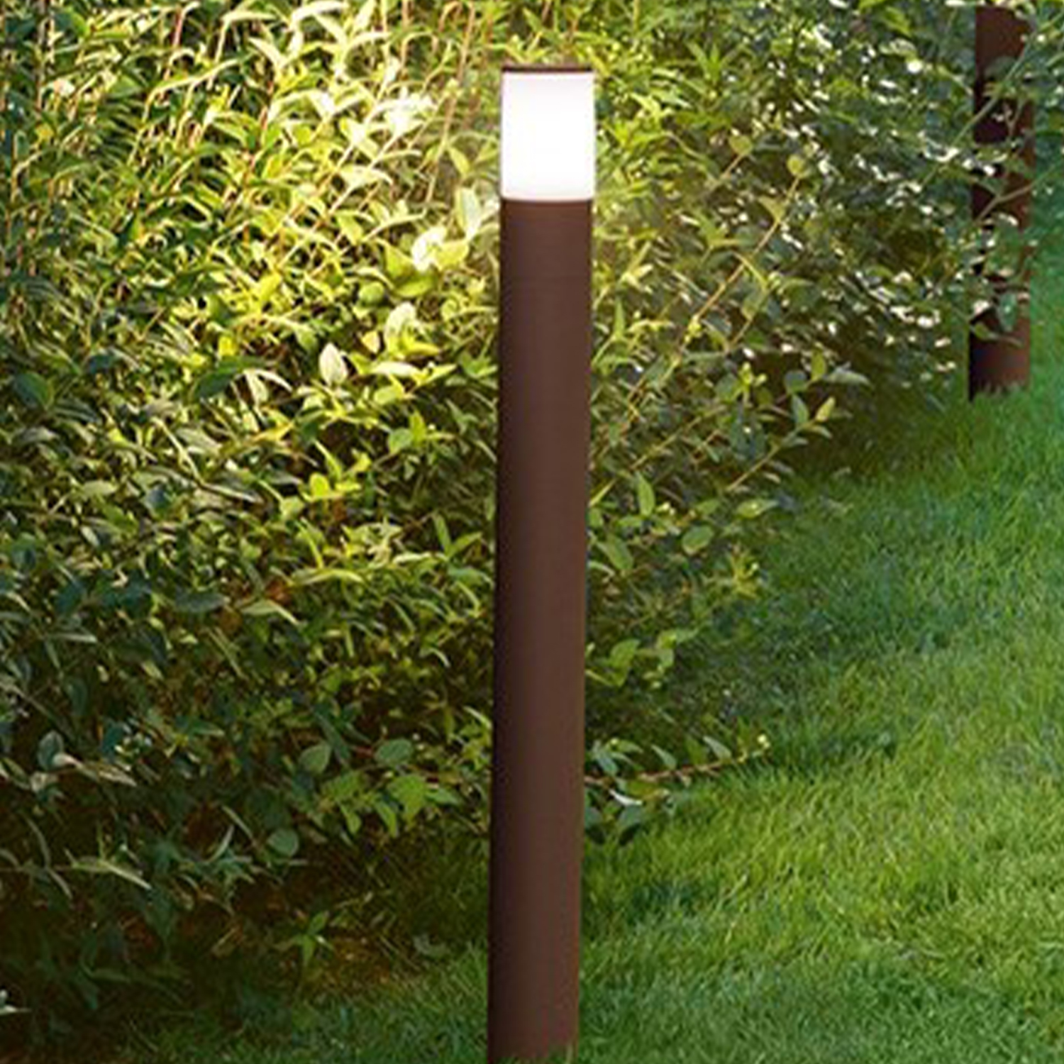 Paletto Esterno Contemporaneo Sigaro Alluminio Corten 1 Luce E27 Ip54 H90