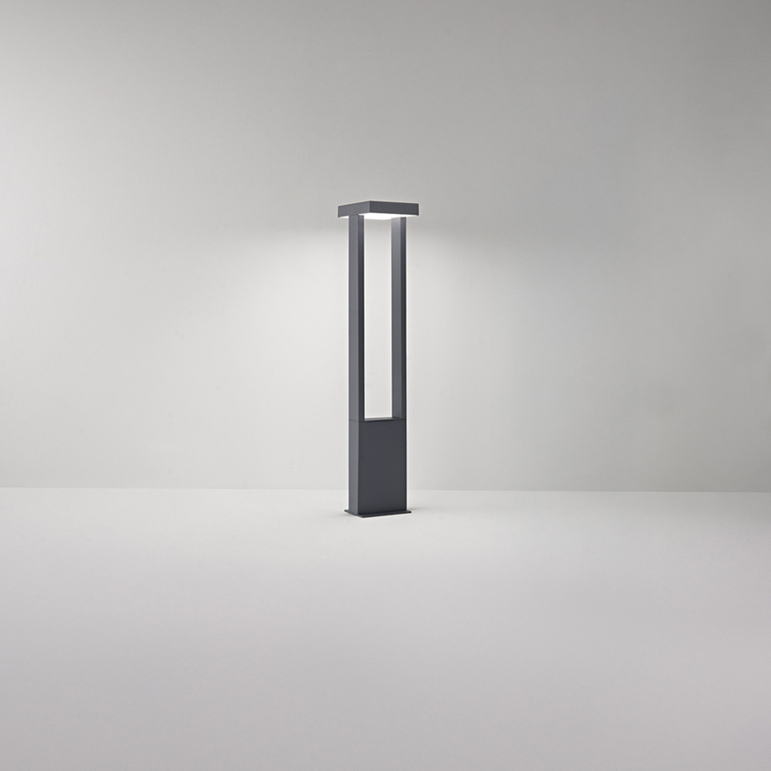 Paletto Esterno Moderno Kapp Alluminio Antracite Led 14W 3000K Ip65