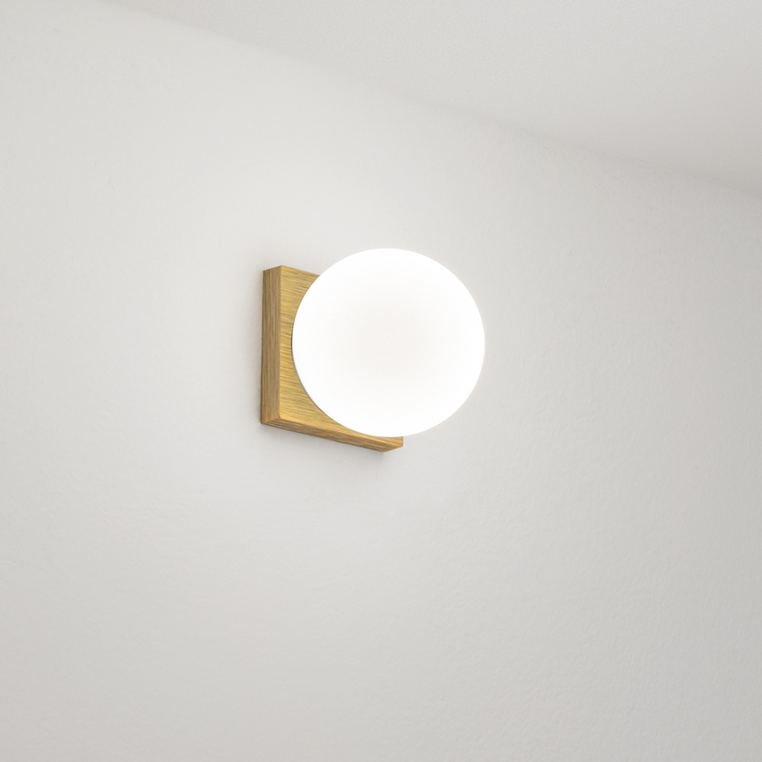 Plafoniera Moderna Dot Metallo Ottone Brunito Led 8W Ip40