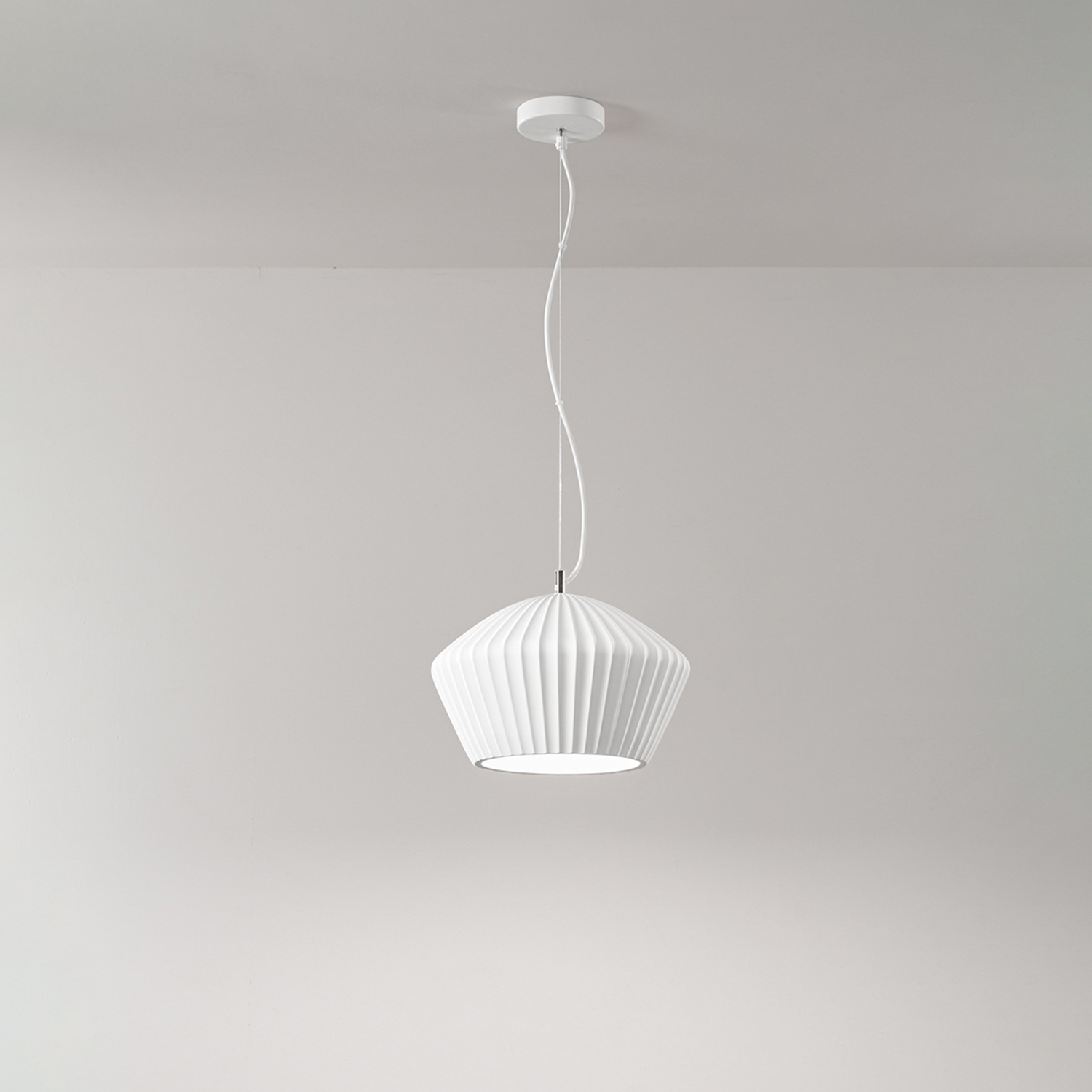 Sospensione Nordica Minea Metallo Gesso Bianco 1 Luce E27 Ip20 D35