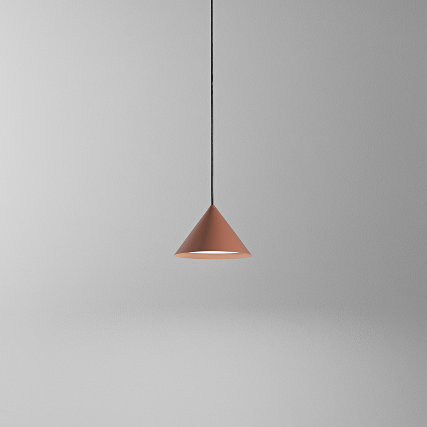 Sospensione Minimal Peak Metallo Terracotta Led 12W 3000K Ip20