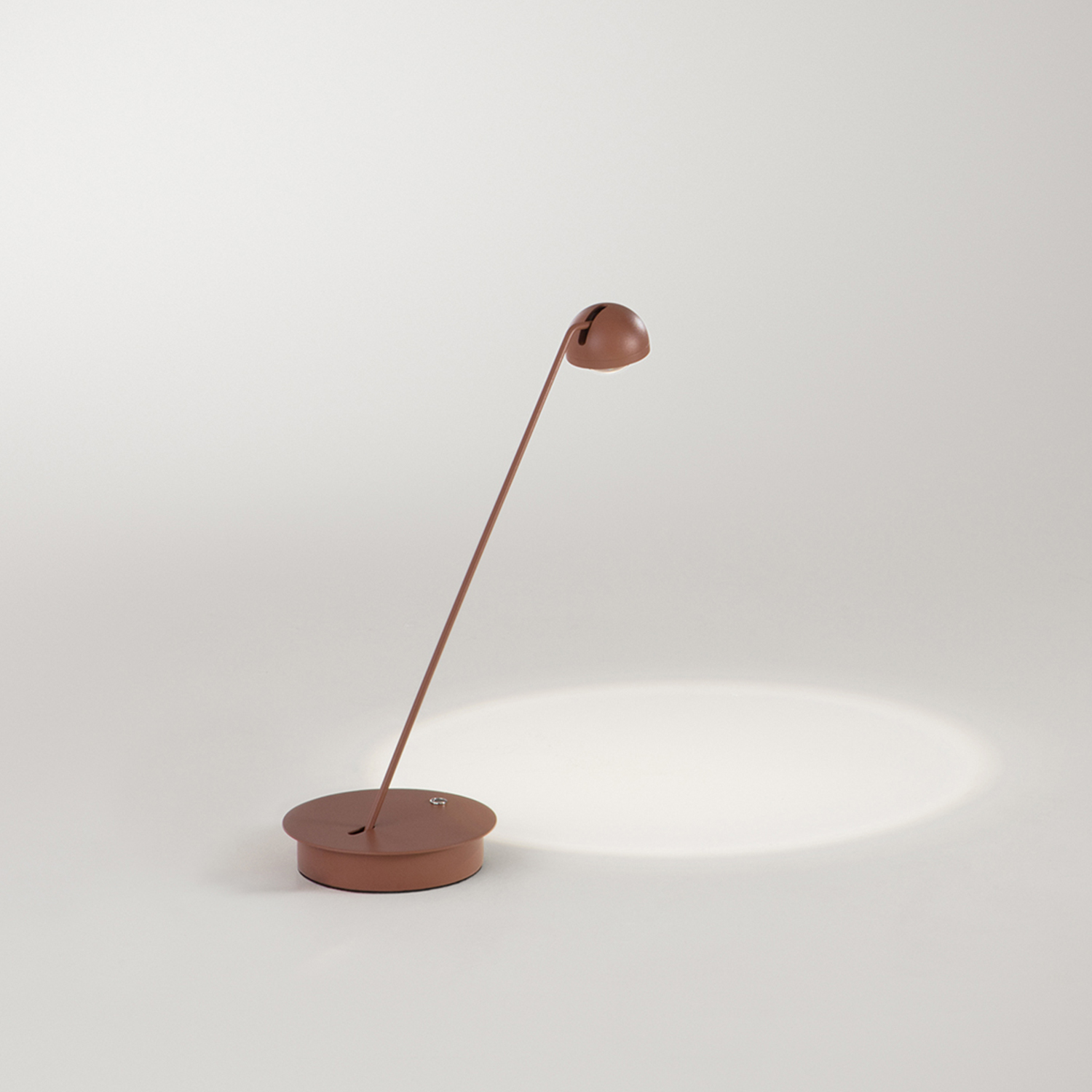 Lampada Da Tavolo Moderna Lyra Metallo Terracotta Led 7W Dimmerabile Ip20