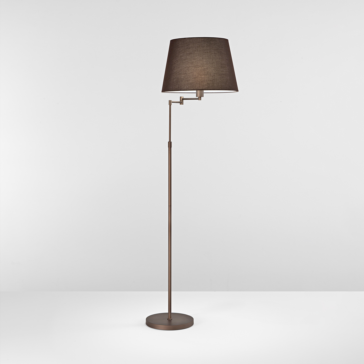 Piantana Contemporanea Crane Metallo Marrone Tessuto 1 Luce E27 Ip20