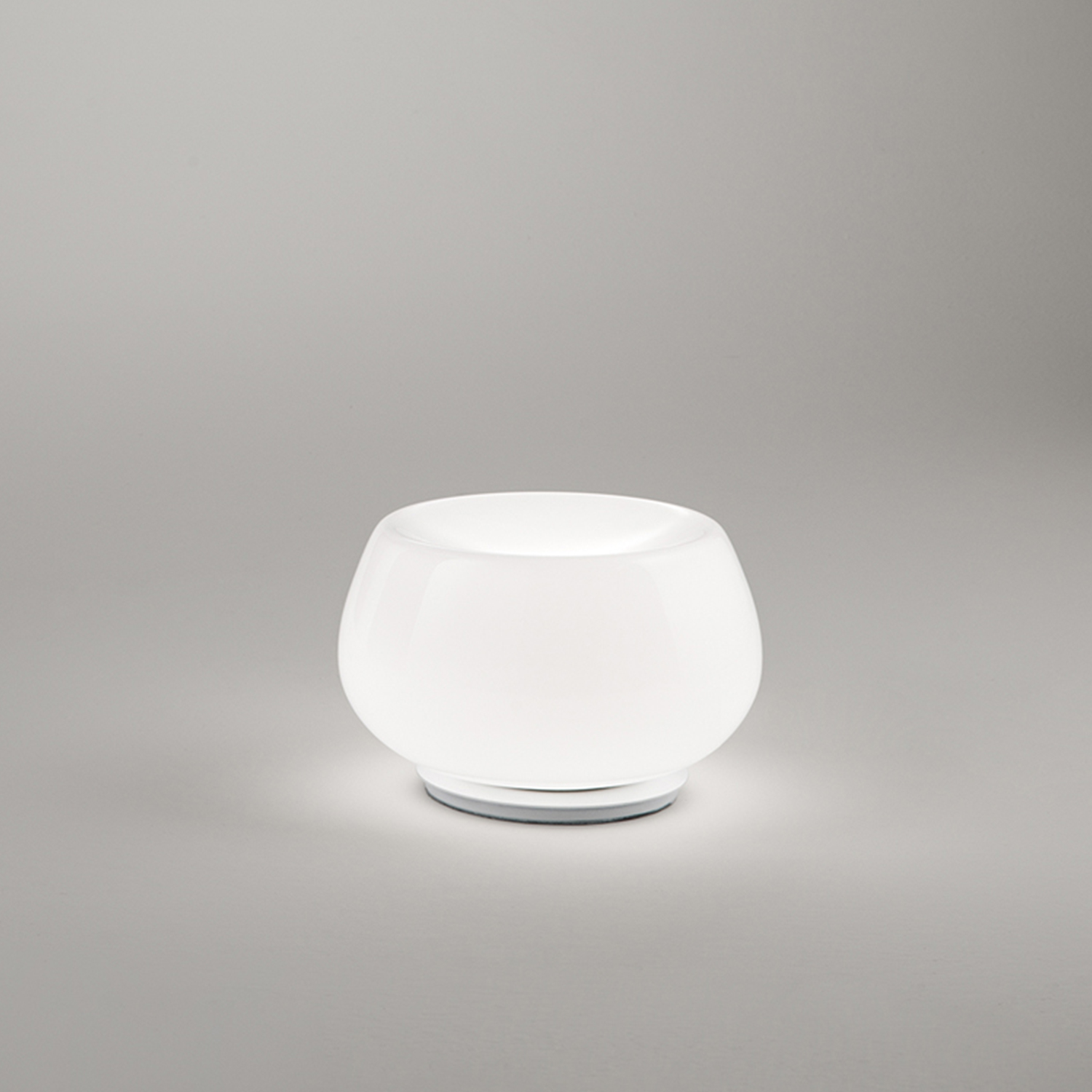 Lumetto Moderno Kave Metallo Vetro Bianco Led 12W 3000K Dimmerabile Ip20