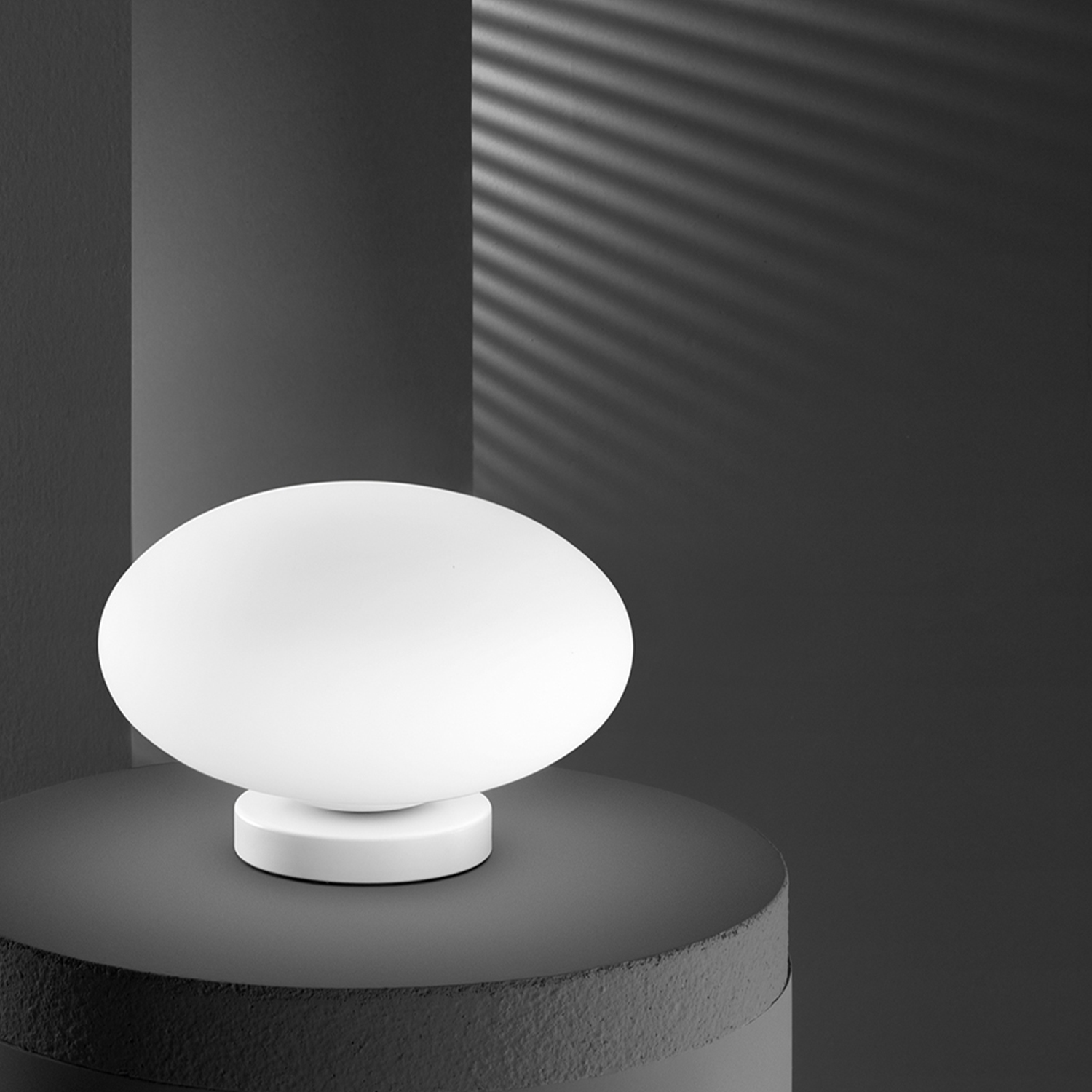 Lumetto Contemporaneo Saturno Vetro Bianco 1 Luce E27 Ip20 D25