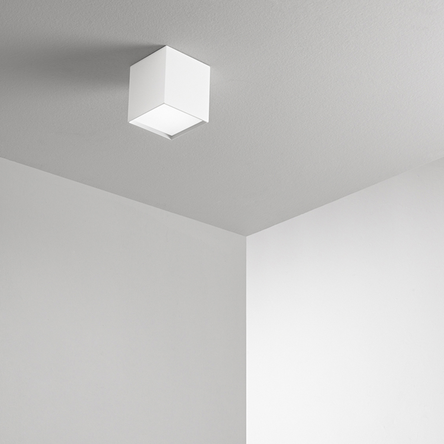 Plafoniera Moderna Tric Metallo Bianco Led 10W 3000K Ip20
